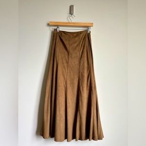 Vintage Caramel Faux Suede Skirt size 12 - Machine washable